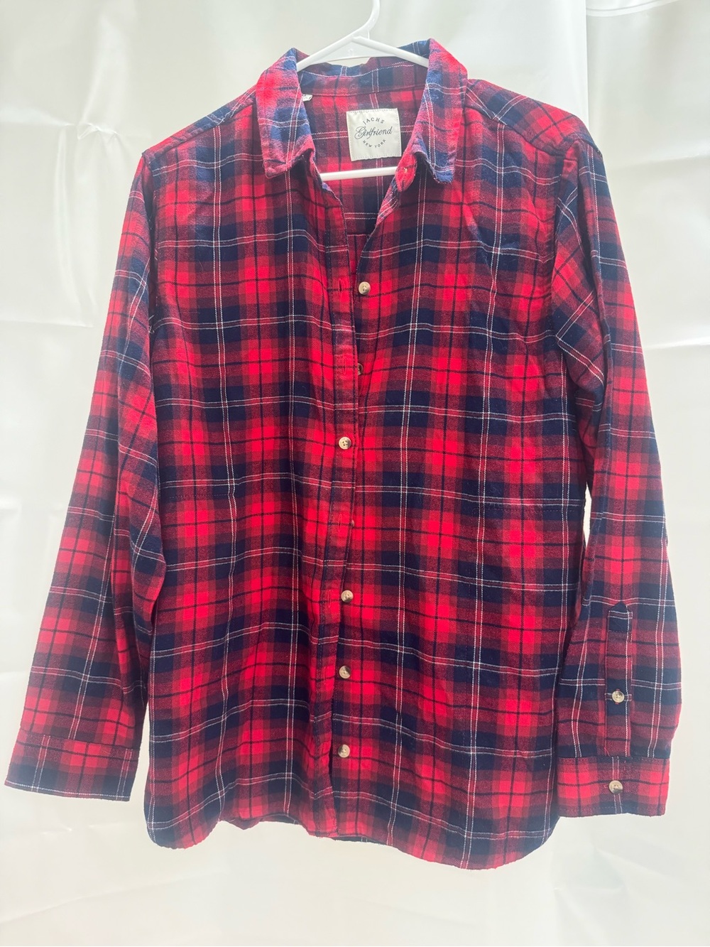Wormen Jachs Red and Navy Plaid Casual Button-Down Shirt